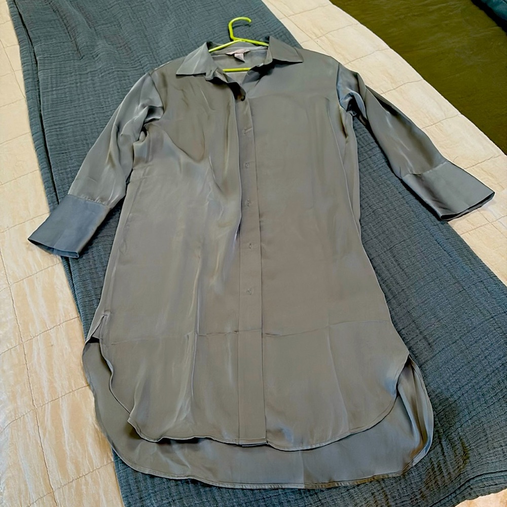 H & M sarin shirt dress